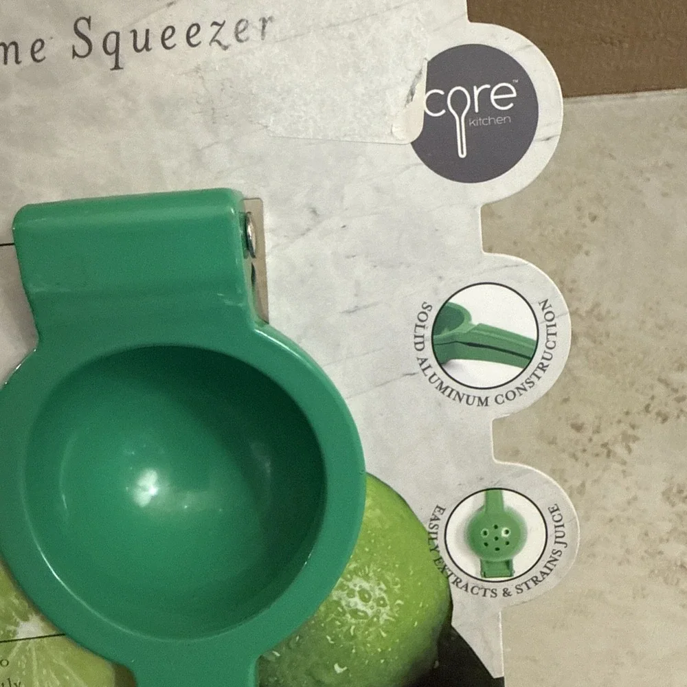 Classic Lime Squeezer Handheld Juicer Tool‎ NEW